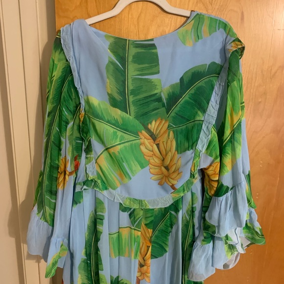 Farm Rio maxi dress. Worn 2 times and dry cleaned. - Picture 5 of 7